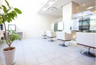 y.be 住道店　【ワイビー】