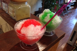 かき氷はじめました♬