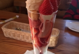 いちごパフェ