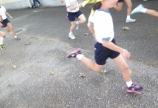 子供の持久走大会にて。