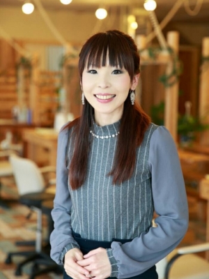 城石  淳子