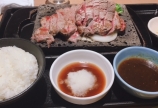 肉肉肉♡