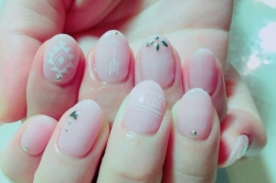 nail*