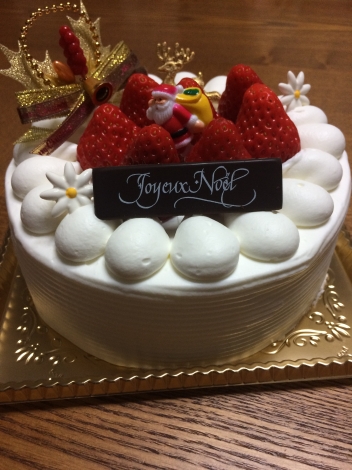 人気のクリスマスケーキ Patina Veil サロンブログ 富山 高岡の美容院 美容室 ヘアサロンを探すならビューティーヘア